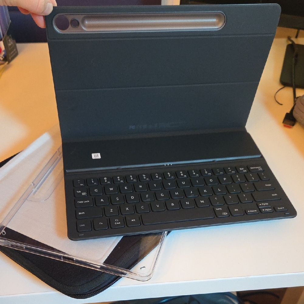 Samsung Galaxy Tab S9 FE Keyboard Book Cover + Accessories (Bundle)